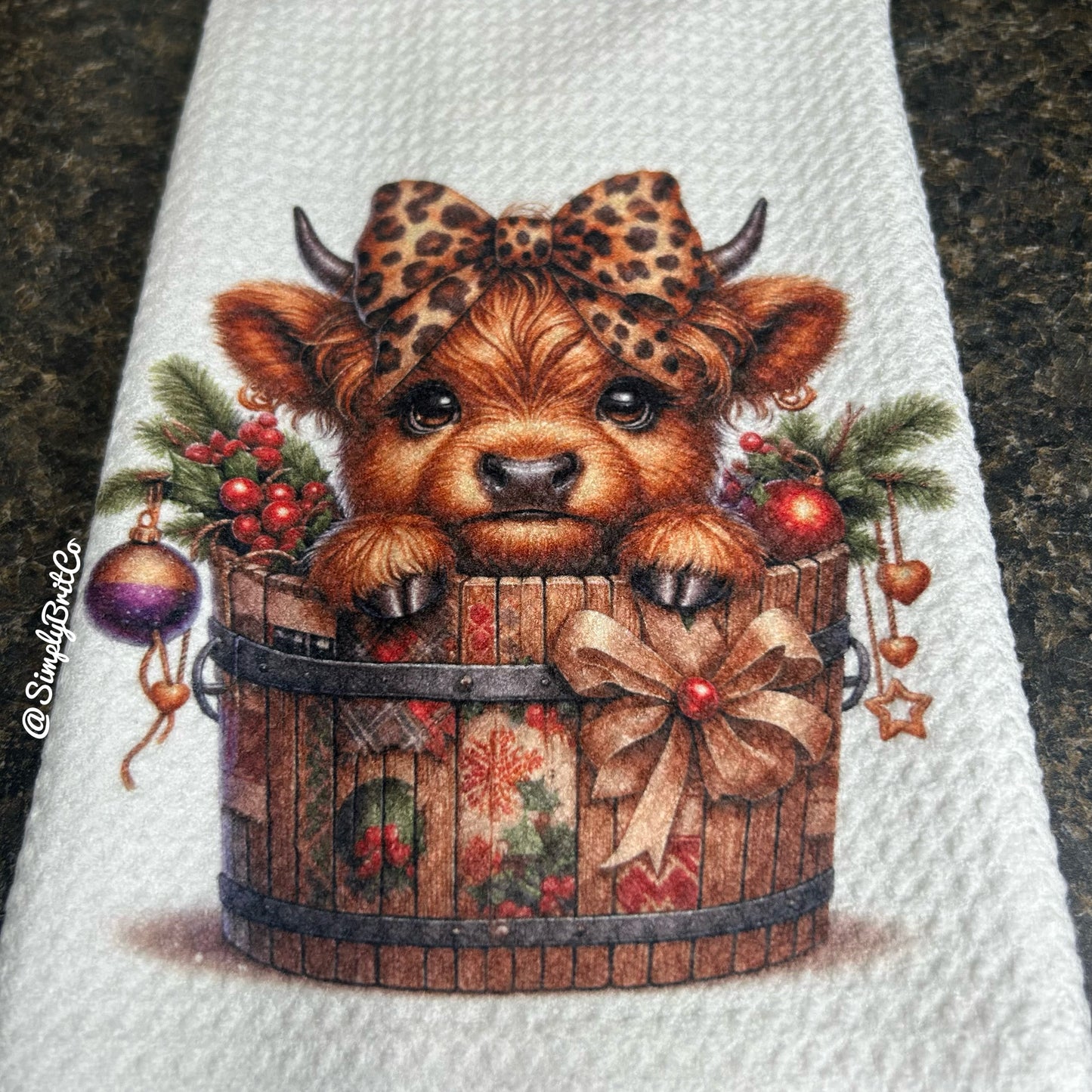 Cheetah Barrel Highland Cow Kitchen Towel - Christmas