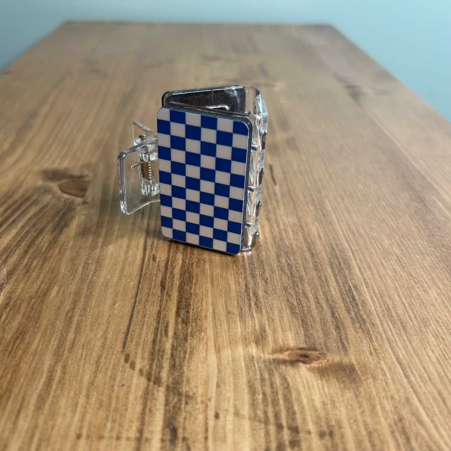 Blue and White Checkered Small Claw Clip