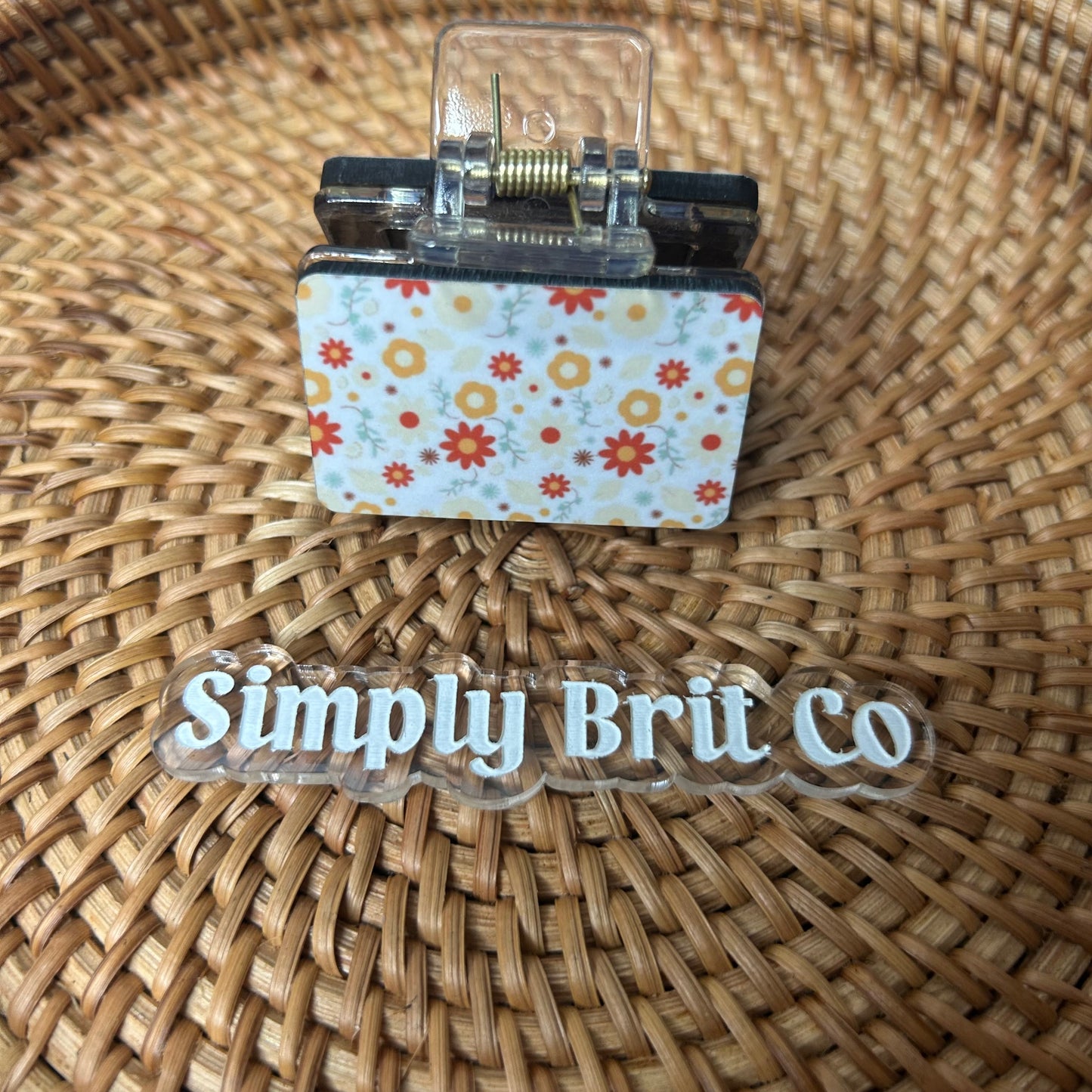 Simple Floral Small Claw Clip