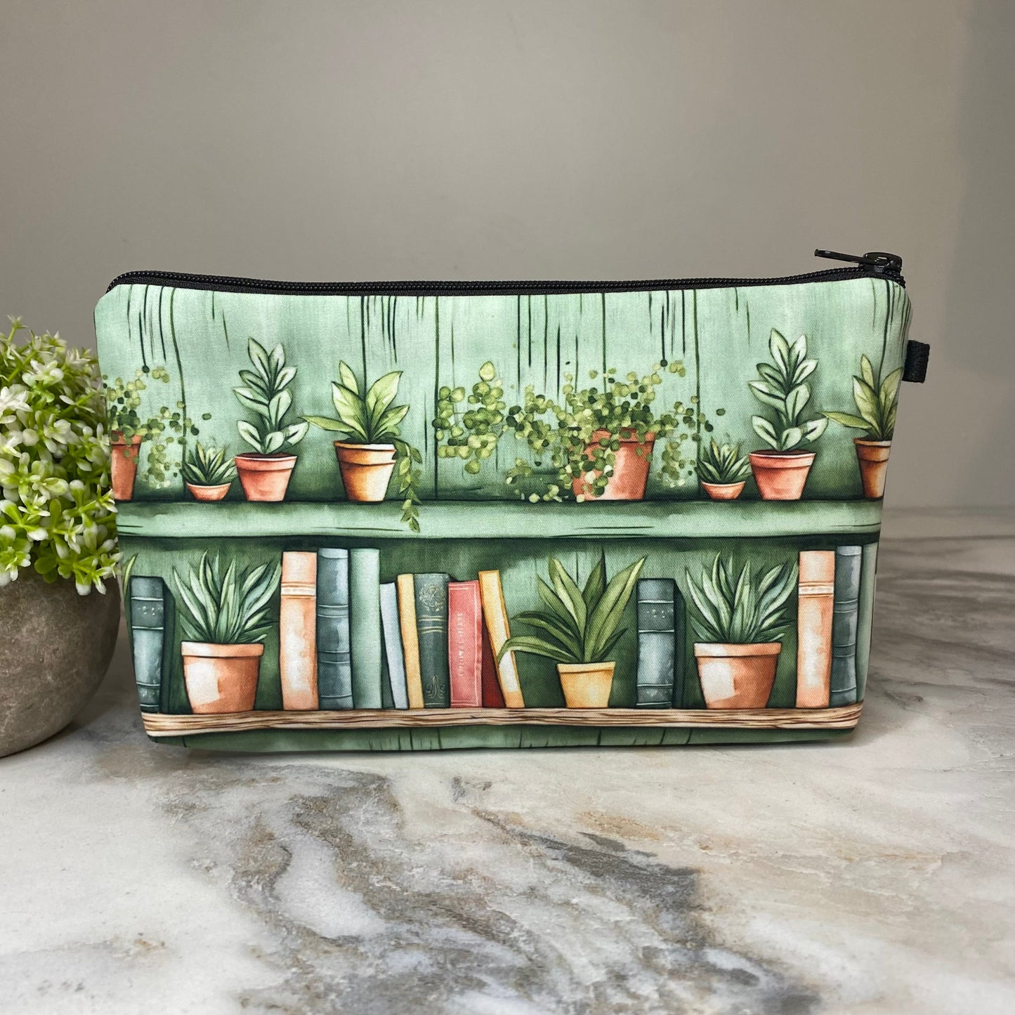 Pouch - Bookshelf, Green