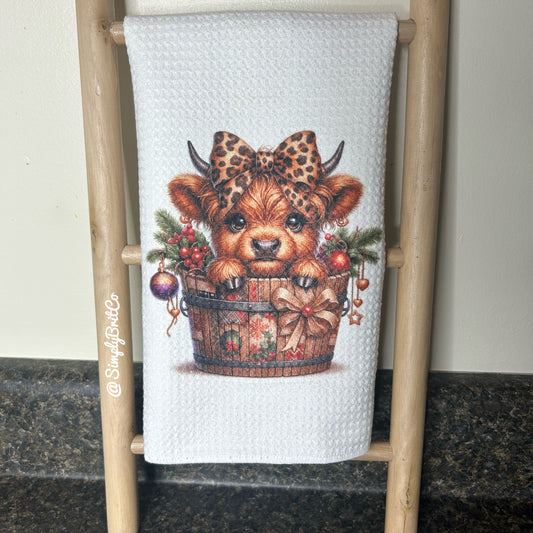 Cheetah Barrel Highland Cow Kitchen Towel - Christmas