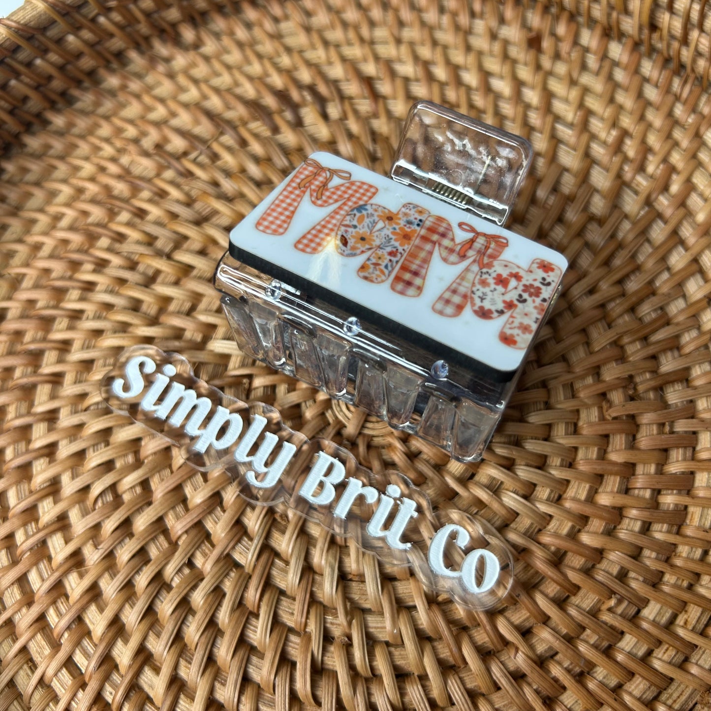 Mama Quilt Small Clear Claw Clip
