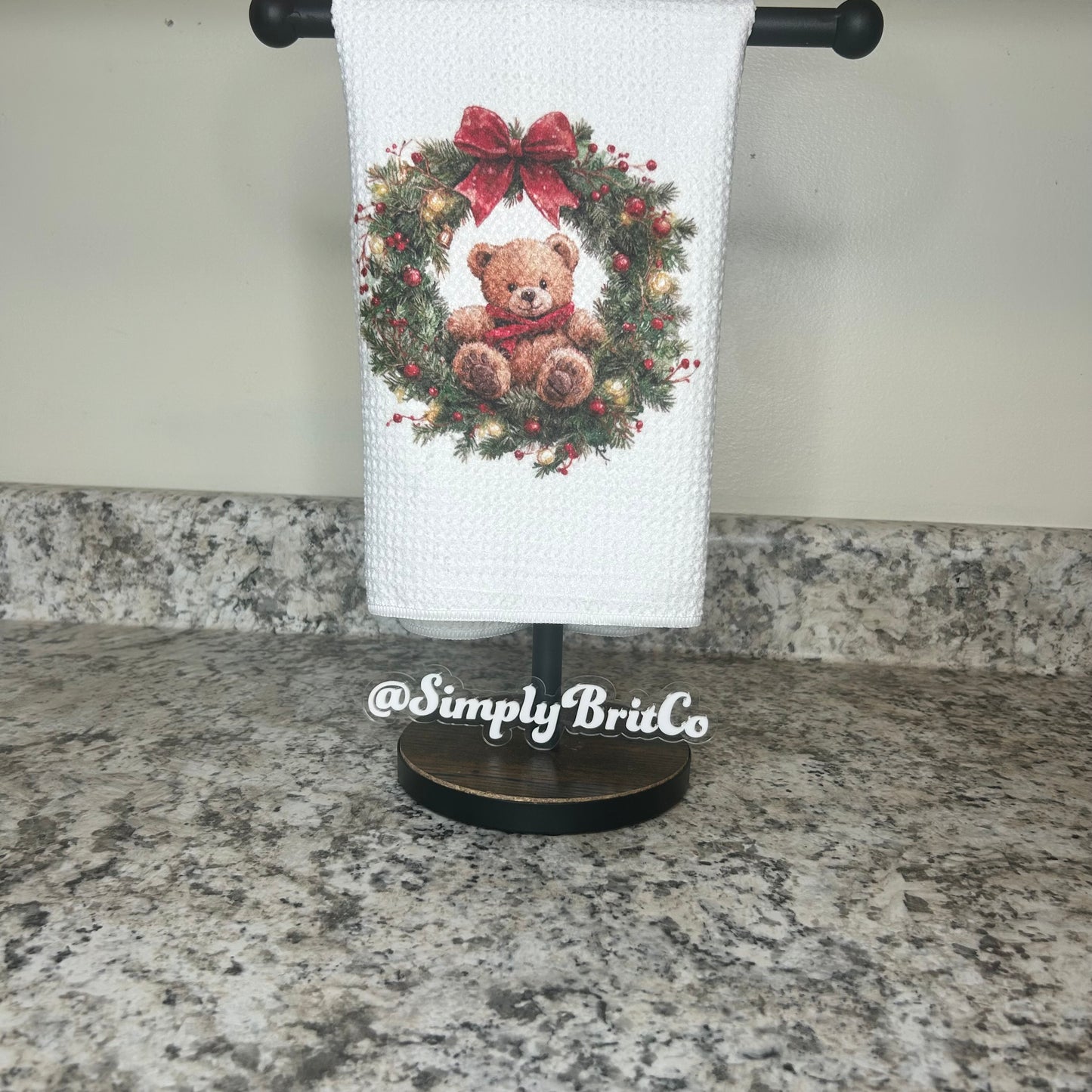 Teddy Bear in a Wreath Kitchen Towel