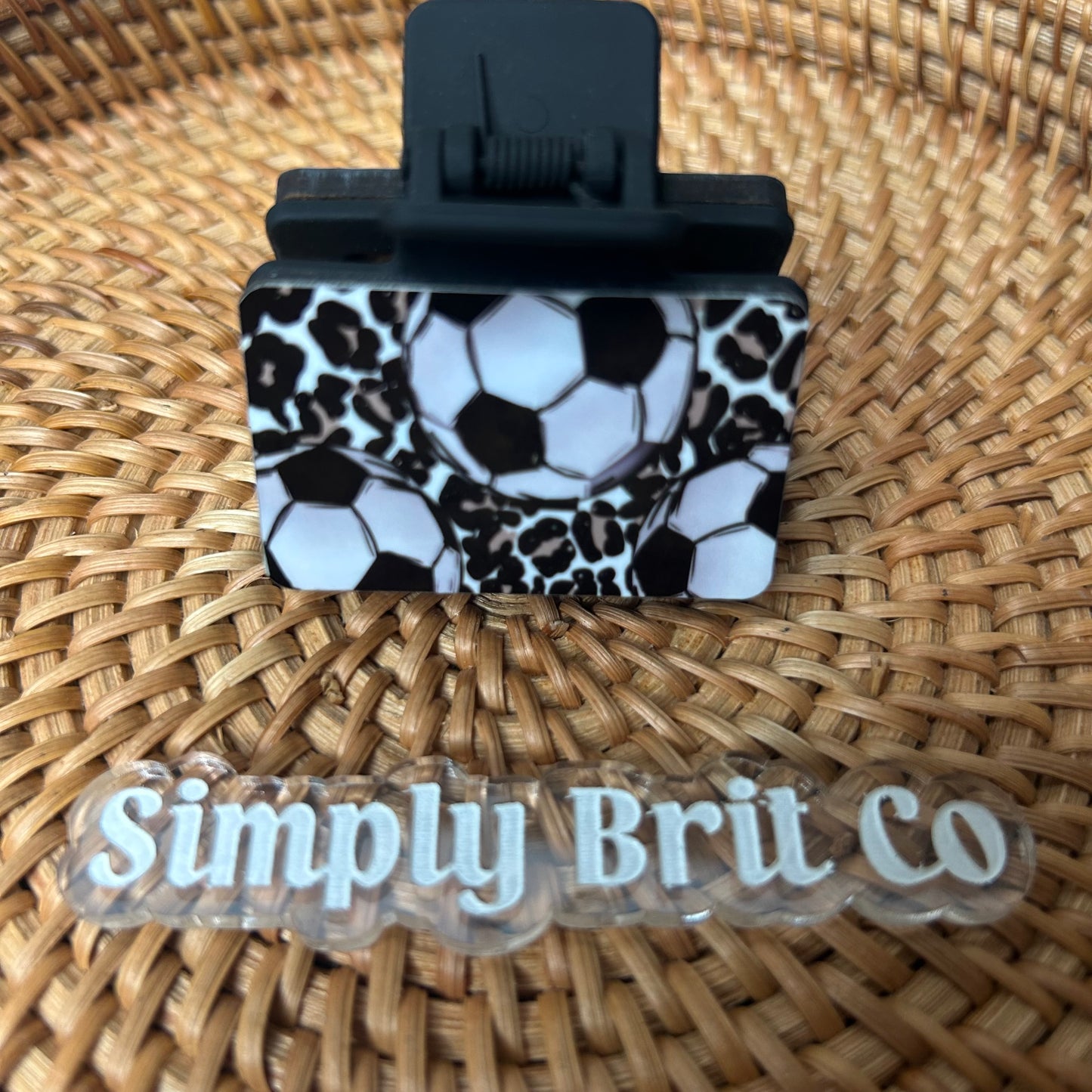 Cheetah Soccer Ball Small Claw Clip